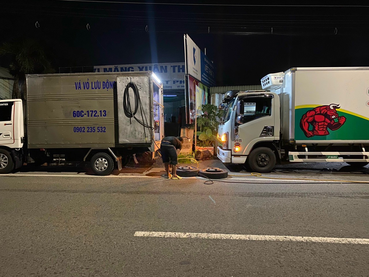 VÁ VỎ LƯU ĐỘNG 24/24 THÀNH CÔNG